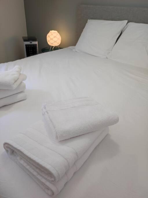 Ferienwohnung Cocon De Charline - Charme Et Elegance Dans Le Centre Montauban Exterior foto