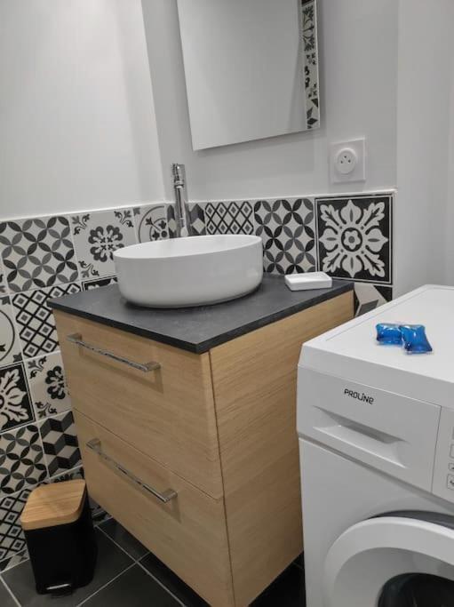 Ferienwohnung Cocon De Charline - Charme Et Elegance Dans Le Centre Montauban Exterior foto